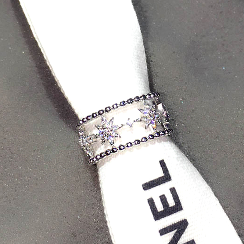 NEW ARRIVAL Korean Super Micro - Wedding Superstar review and price